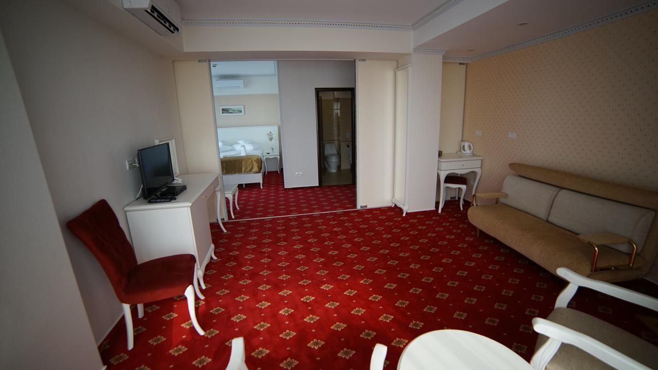 Msr Port Hotel Mangalya Dış mekan fotoğraf