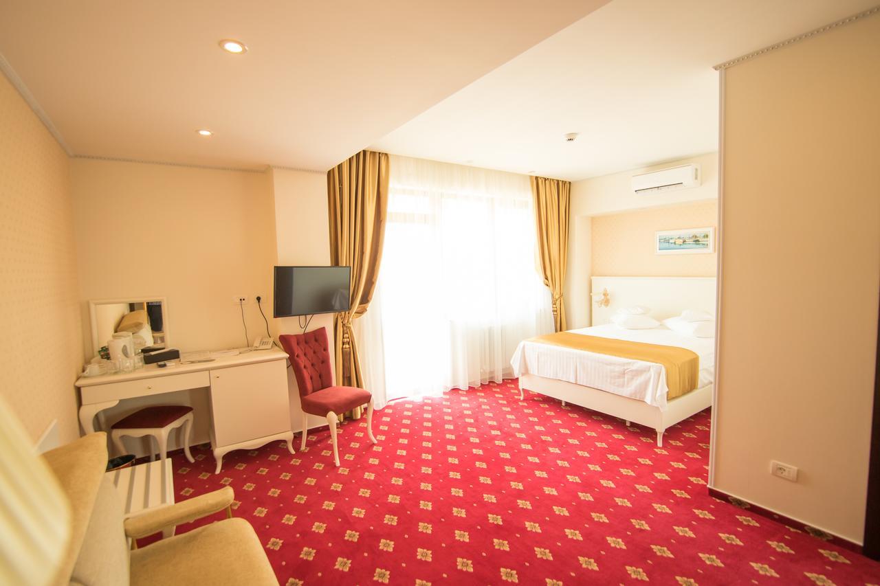 Msr Port Hotel Mangalya Dış mekan fotoğraf