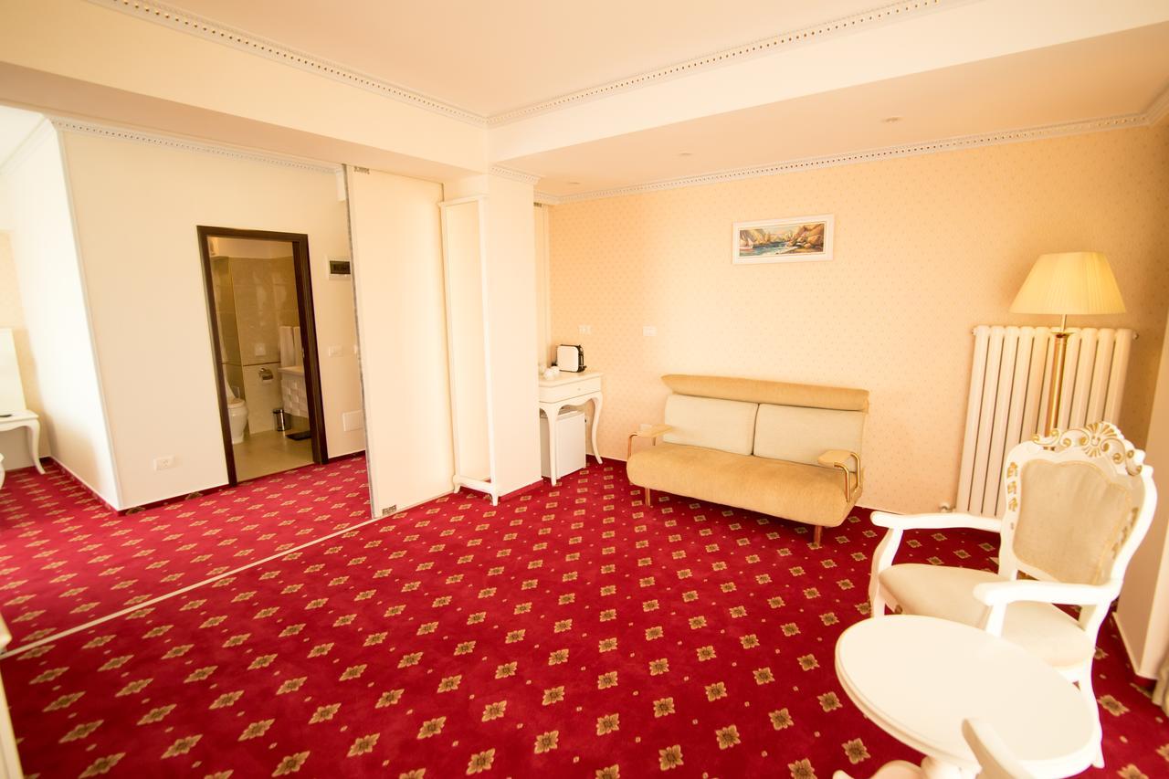 Msr Port Hotel Mangalya Dış mekan fotoğraf